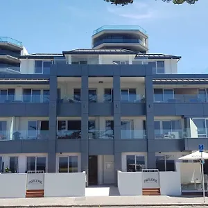 Pavilion Beachfront Маунт-Маунгани